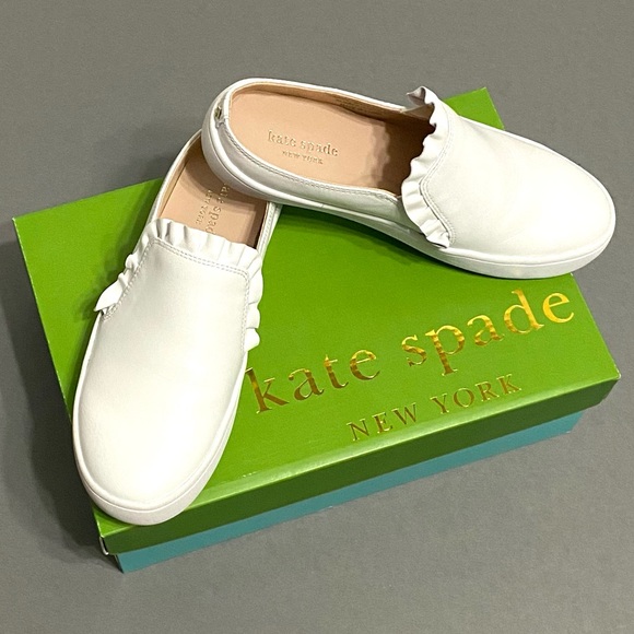 🆕 ♠️ Kate Spade Leather Backless Sneakers - Picture 4 of 10